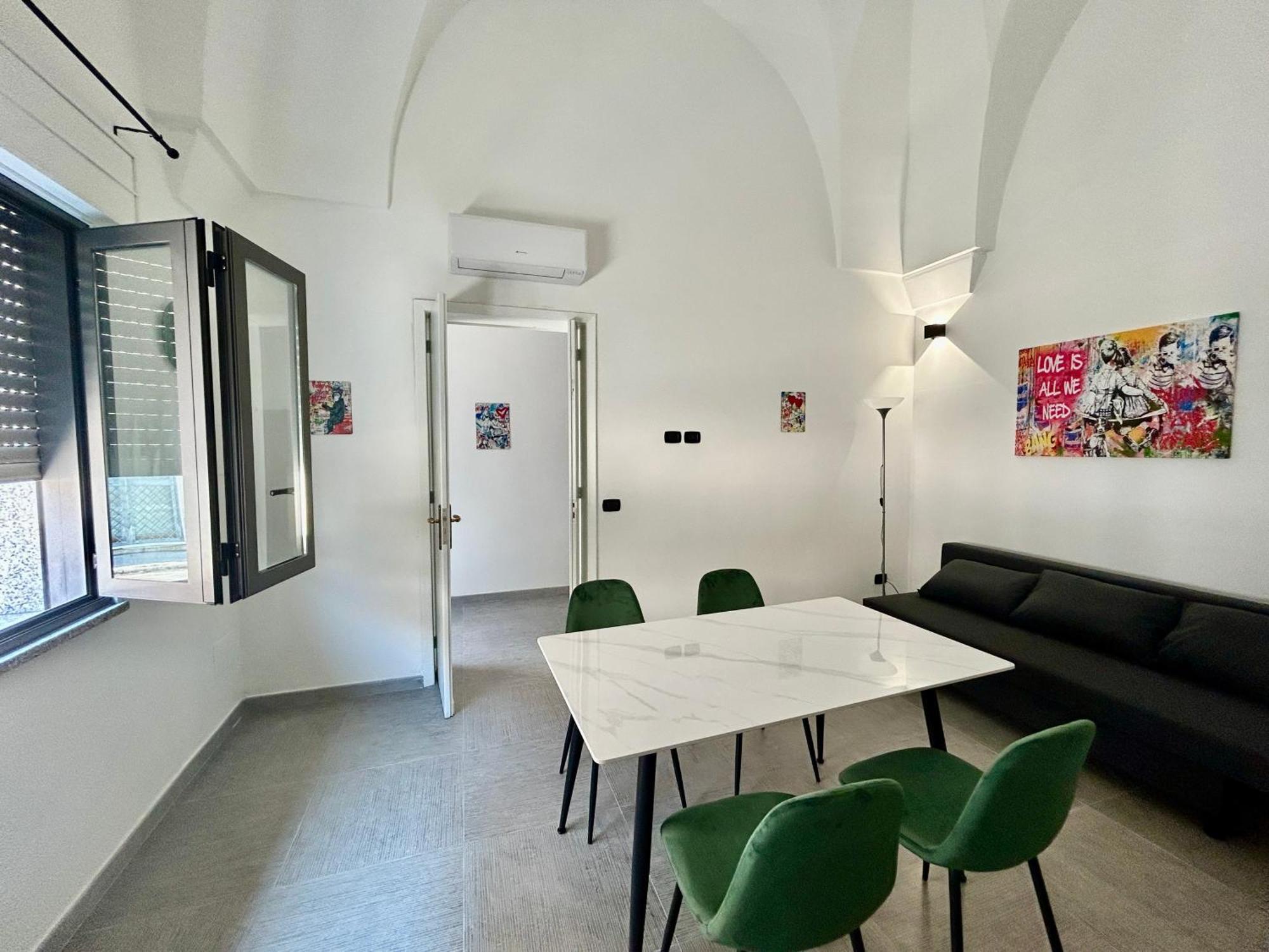 Nonno Uccio Apartment Castri di Lecce Екстериор снимка